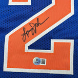 Camiseta de baloncesto azul de Nueva York autografiada/firmada por Larry Johnson Beckett BAS COA