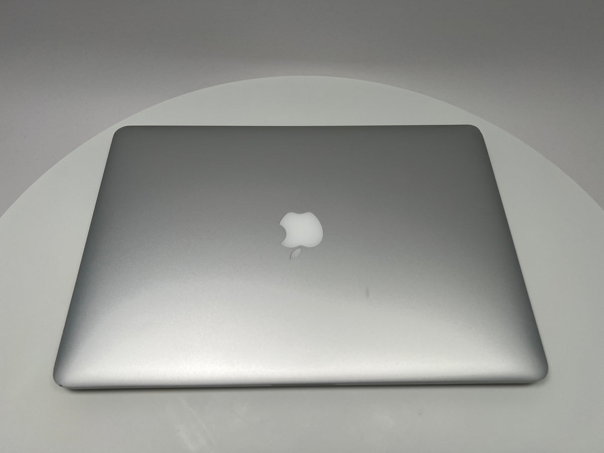 2015 MacBook Pro 15-inch i7 2.8GHz – 16GB RAM 1TB SSD AMD R9 M370X | For Parts Only