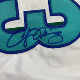 Camiseta de baloncesto blanca de Charlotte de Alonzo Mourning autografiada y firmada por JSA COA