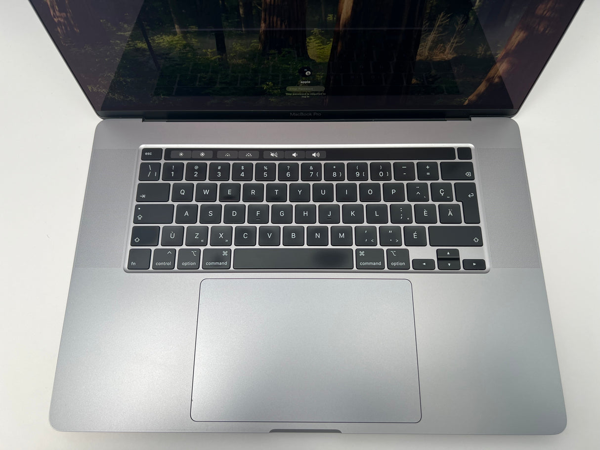 2019 Apple MacBook Pro 16-inch – i9 2.4GHz 32GB RAM 2TB SSD 5500M 8GB | French Keyboard