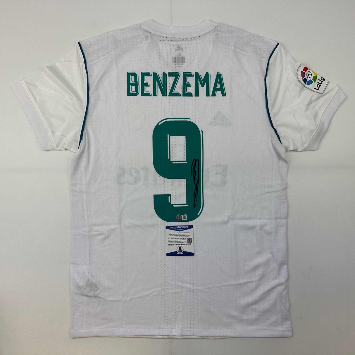 Autographed/Signed Karim Benzema Real Madrid 2017-18 White Soccer Jersey Beckett BAS COA