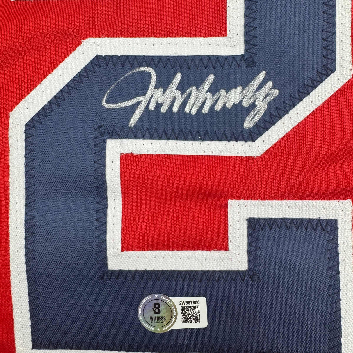 Camiseta de béisbol roja de Atlanta de John Smoltz autografiada/firmada Beckett BAS COA