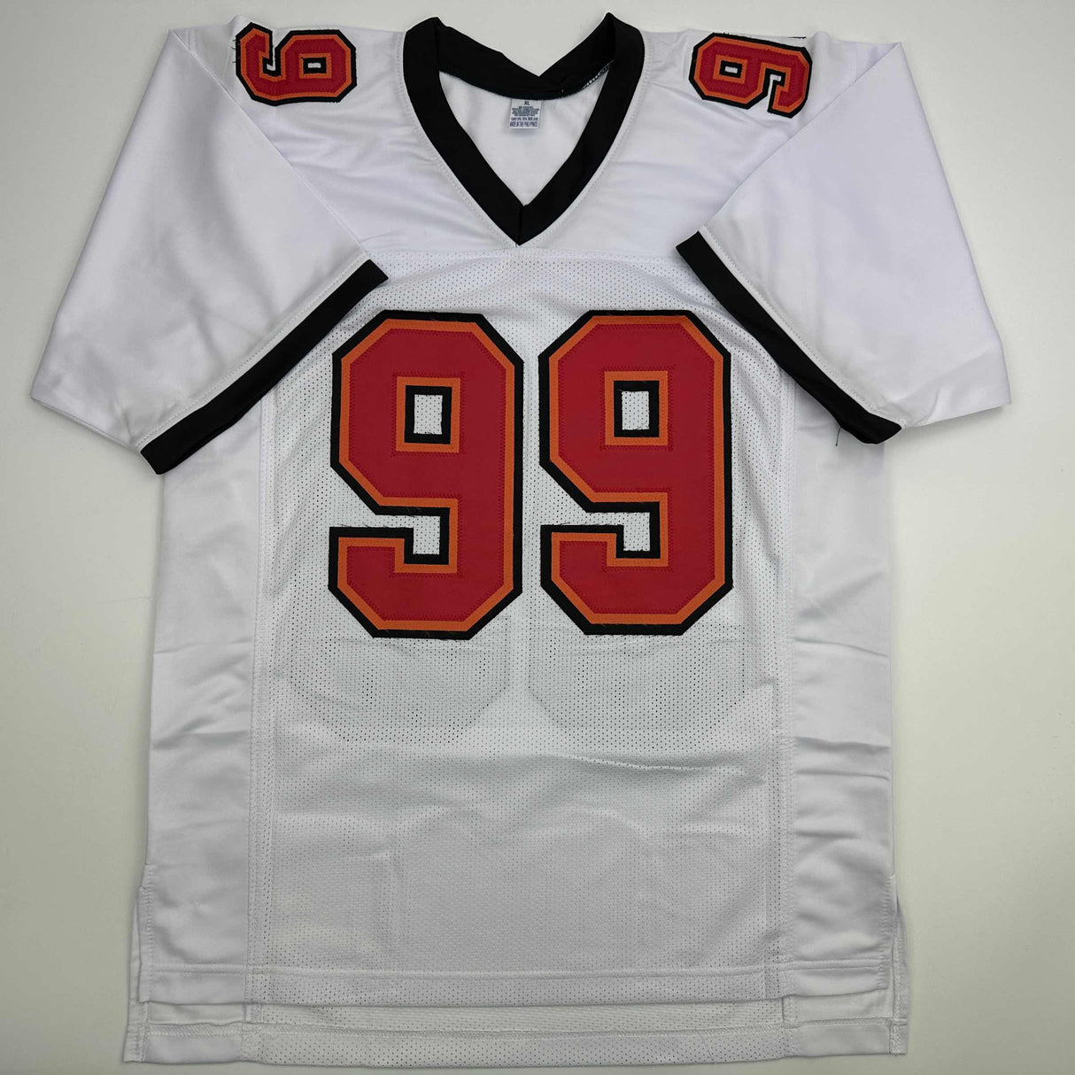 Camiseta de fútbol americano blanca de Tampa Bay autografiada/firmada por Warren Sapp, HOF 13, Beckett BAS COA