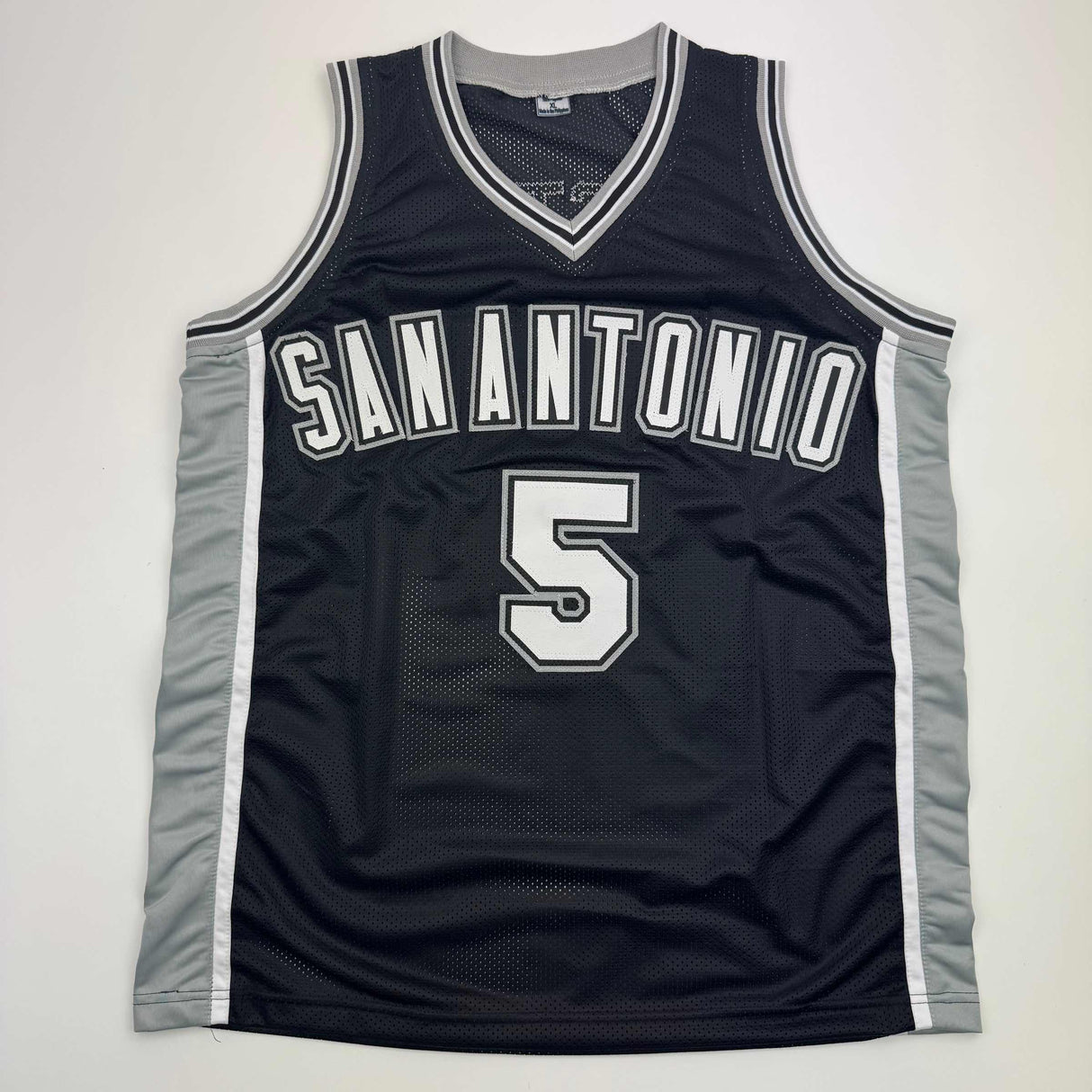 Camiseta de baloncesto negra de San Antonio, autografiada y firmada por Stephon Castle (JSA COA)