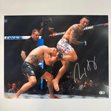 Foto autografiada/firmada de Max Holloway UFC MMA Ultimate Fighting 16x20 Beckett BAS JSA COA