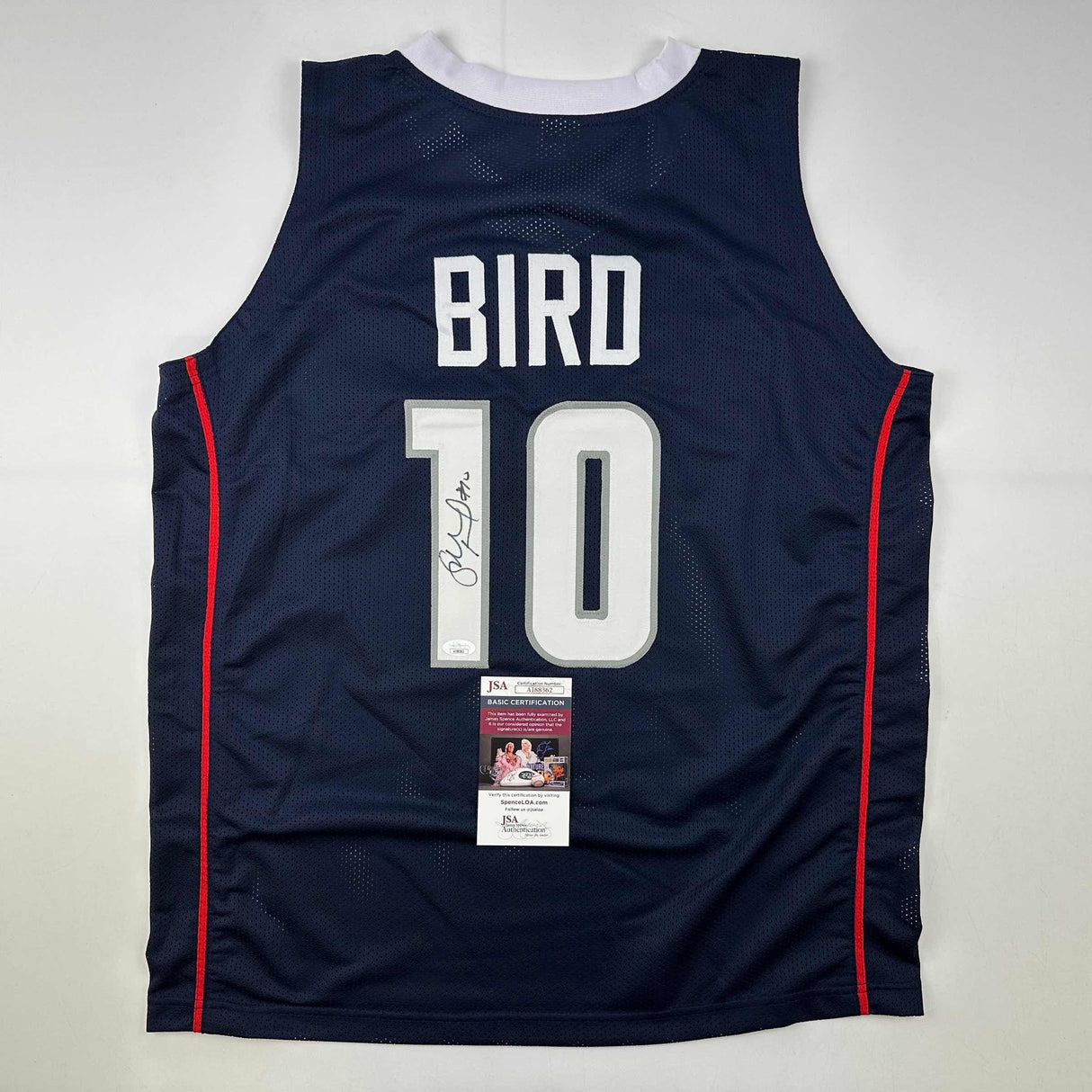 Camiseta de baloncesto universitaria azul de Connecticut de UConn autografiada/firmada por Sue Bird (JSA COA) 