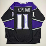 Camiseta de hockey negra autografiada/firmada de Anze Kopitar Los Angeles LA Beckett BAS COA #2