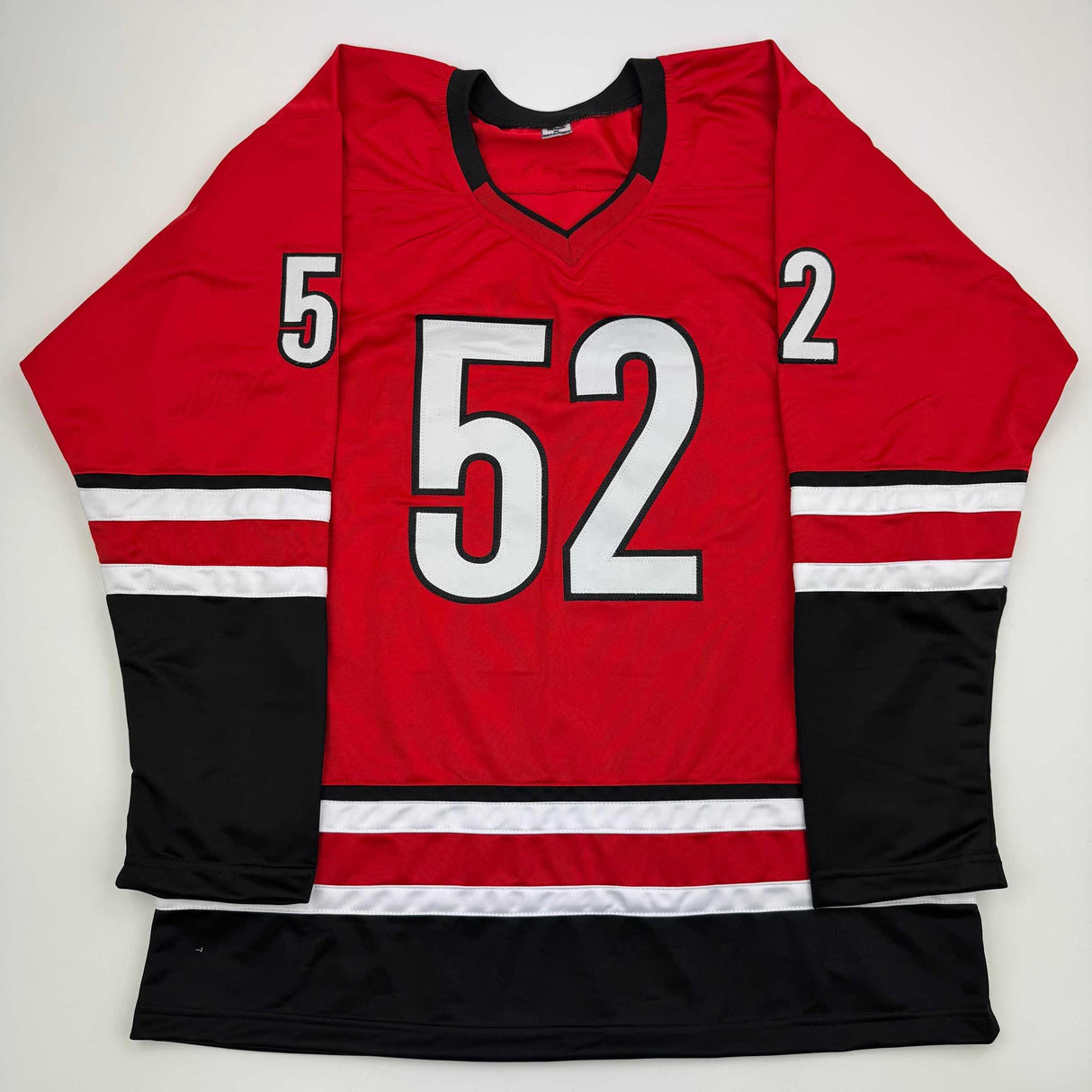 Camiseta de hockey Carolina Red autografiada/firmada de Pyotr Kochetkov JSA COA