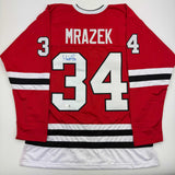 Camiseta de hockey roja de Chicago autografiada/firmada por Petr Mrazek Beckett BAS COA