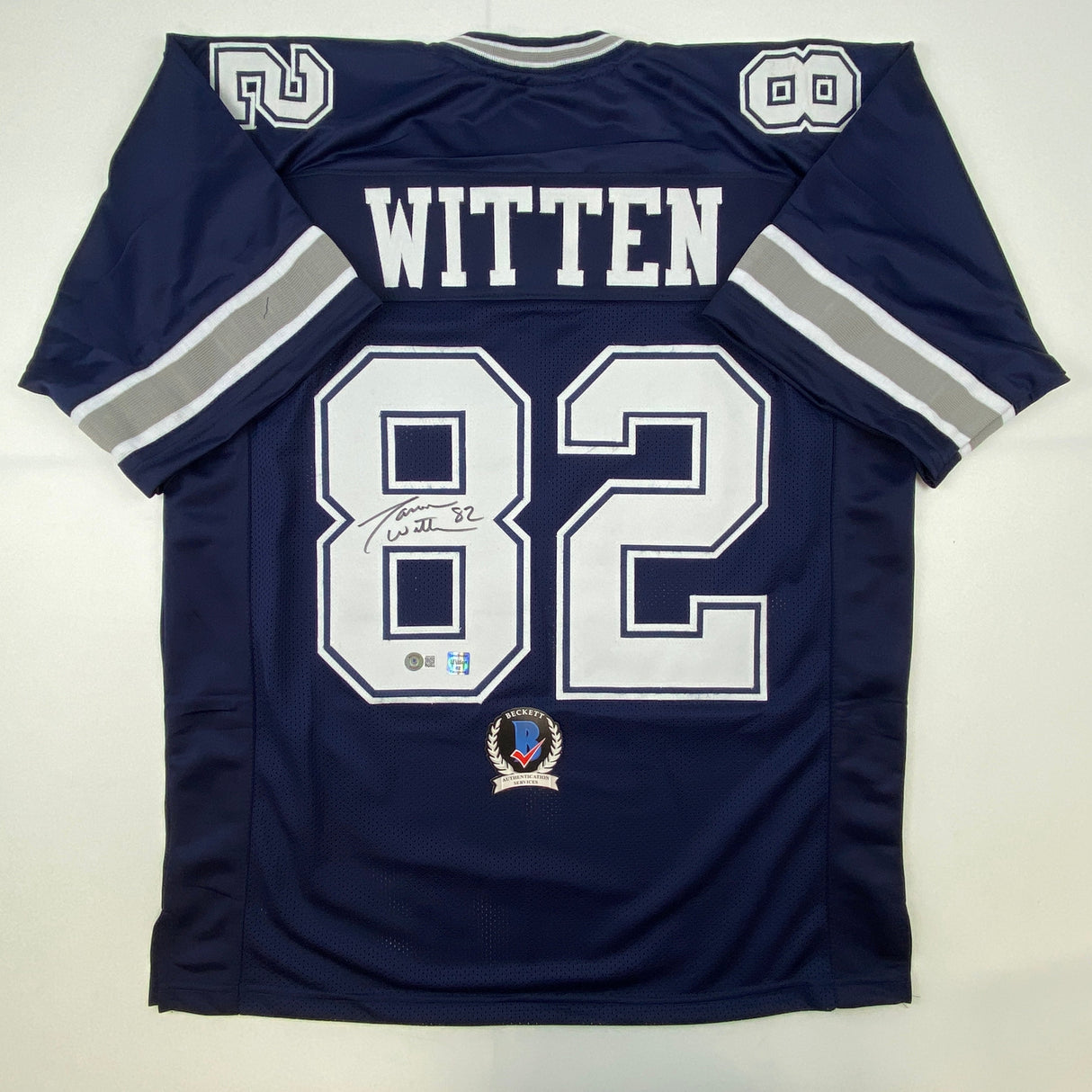 Camiseta de fútbol azul oscuro autografiada/firmada de Jason Witten Dallas Beckett BAS COA