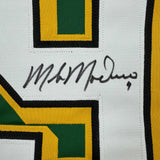 Camiseta de hockey verde de Minnesota de Mike Modano autografiada/firmada Beckett BAS COA