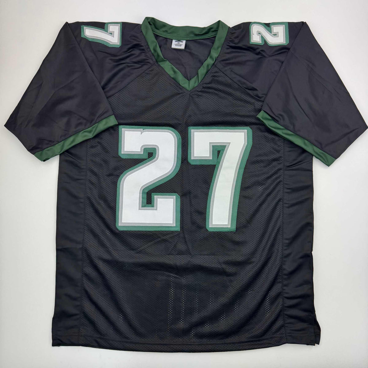 Camiseta de fútbol negra de Filadelfia autografiada/firmada por Quinyon Mitchell (JSA COA)