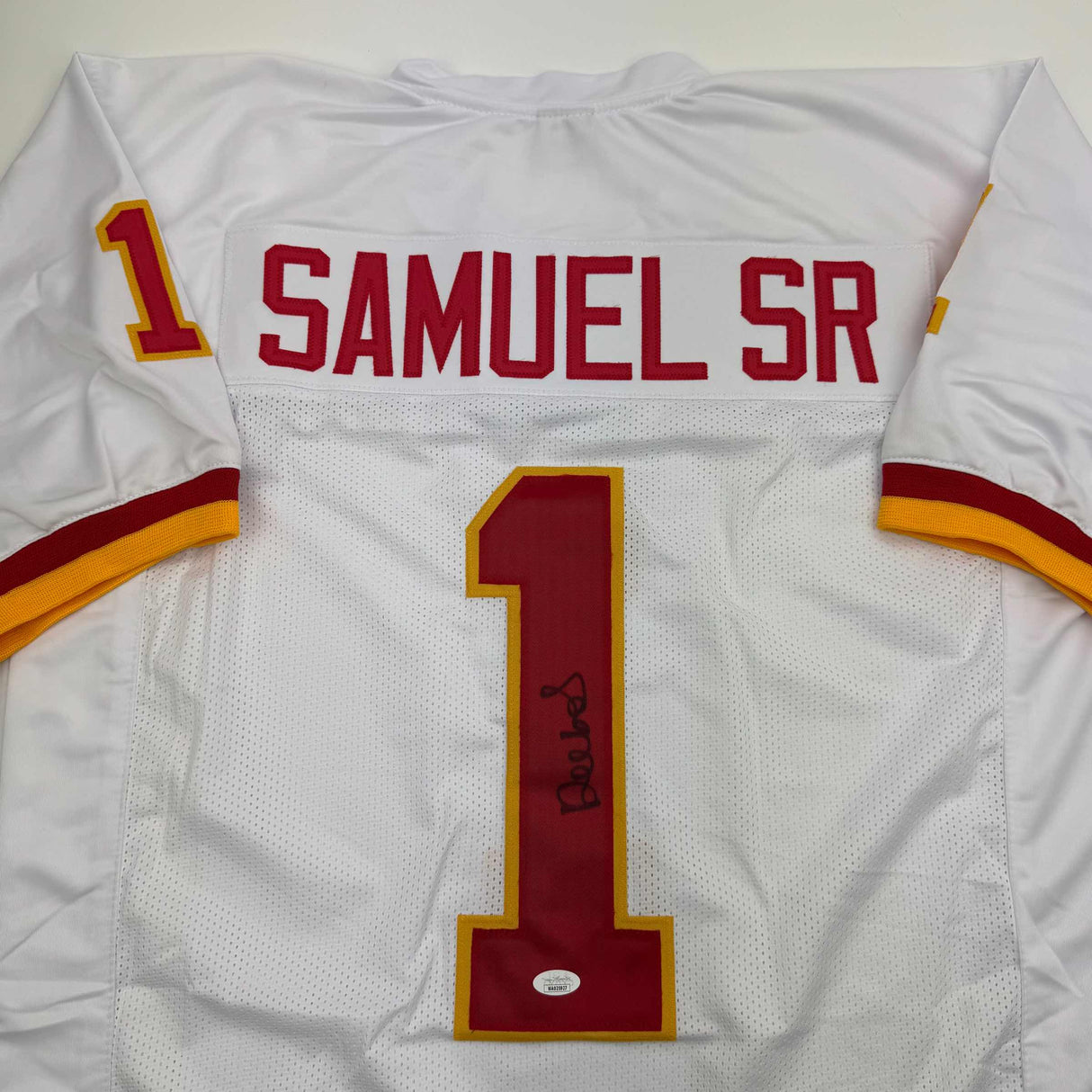 Camiseta de fútbol blanca autografiada/firmada por Deebo Samuel Washington JSA COA
