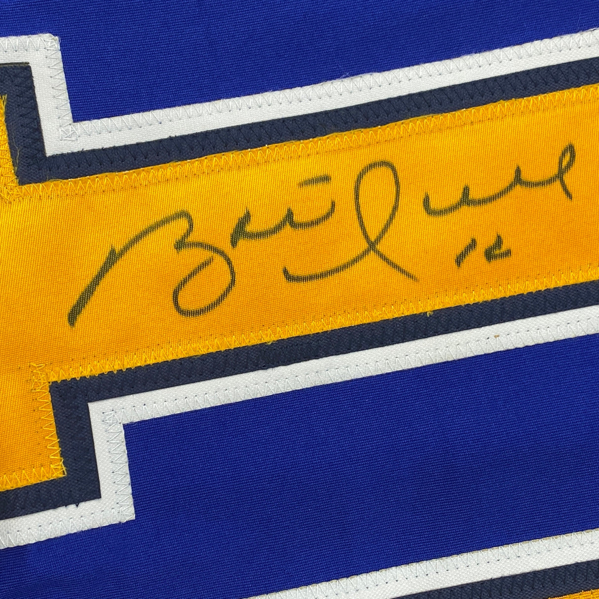 Camiseta de hockey autografiada/firmada por Brett Hull St. Louis con números azules y amarillos (JSA COA)