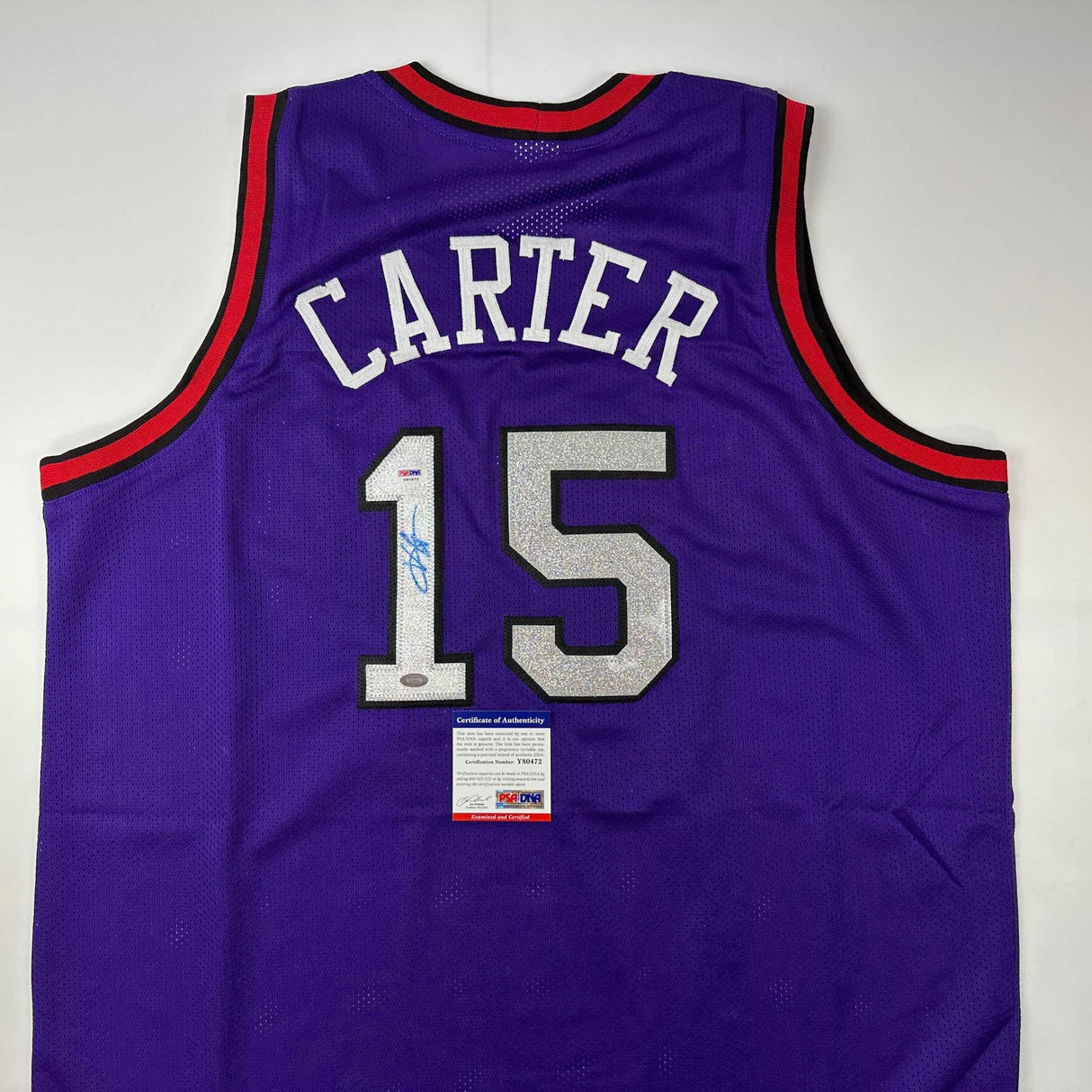 Camiseta de baloncesto morada de Toronto autografiada/firmada por Vince Carter. PSA/Certificado de ADN.