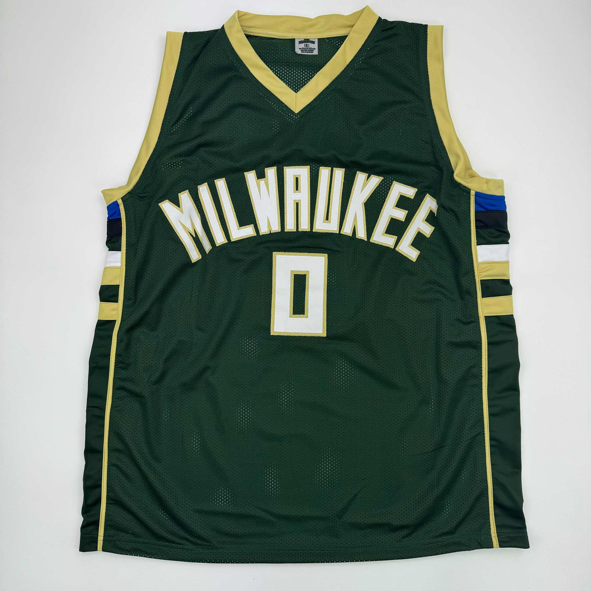 Camiseta de baloncesto verde de Milwaukee de Damian Lillard autografiada/firmada Beckett BAS COA #2
