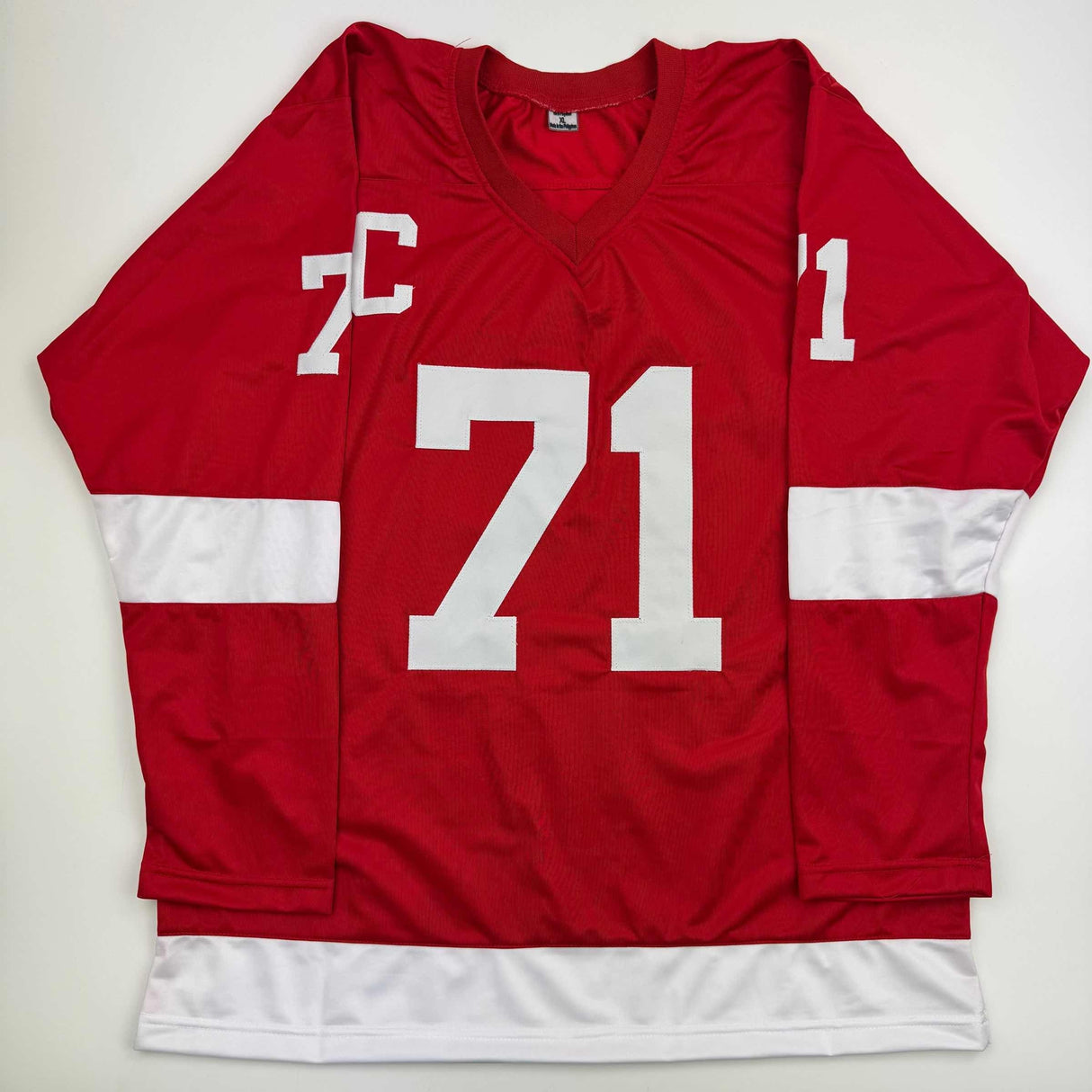 Camiseta de hockey autografiada/firmada de Dylan Larkin Detroit Red Beckett BAS COA