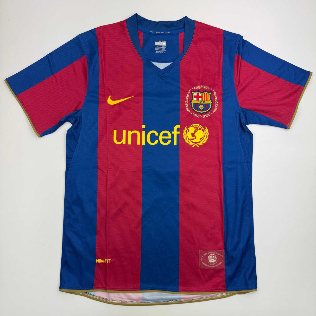 Camiseta de fútbol azul/roja del Barcelona de Ronaldinho autografiada/firmada Beckett BAS COA