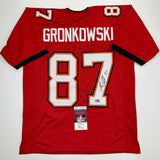 Camiseta de fútbol roja de Tampa Bay autografiada/firmada por Rob Gronkowski (JSA COA)