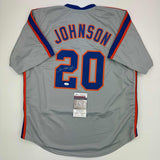 Camiseta de béisbol gris autografiada/firmada de Howard Johnson HOJO Nueva York JSA COA