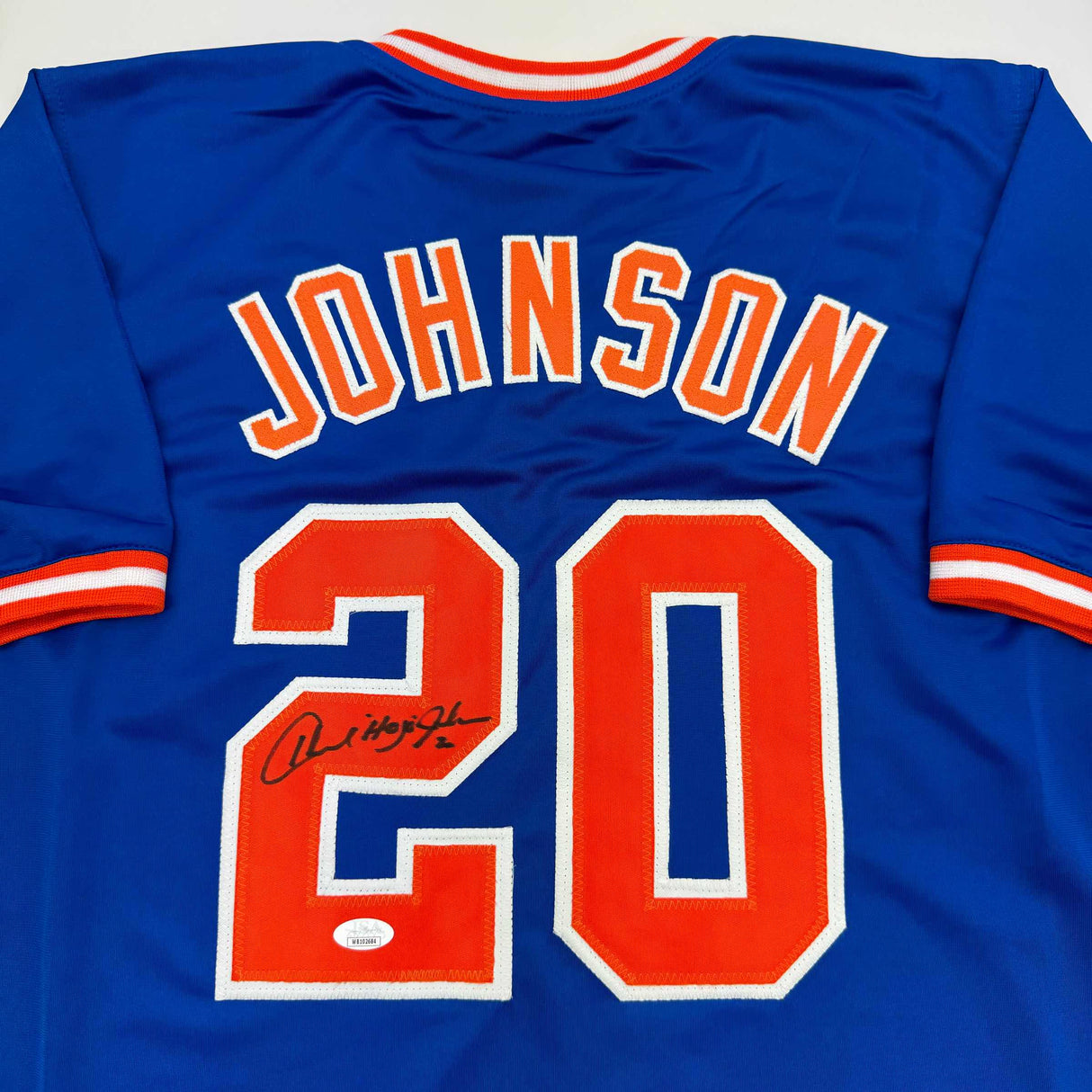 Camiseta de béisbol azul de Nueva York autografiada y firmada por Howard Johnson "HOJO" (JSA COA)