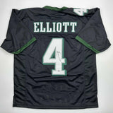 Camiseta de fútbol negra de Filadelfia autografiada/firmada por Jake Elliott. PSA/DNA COA.