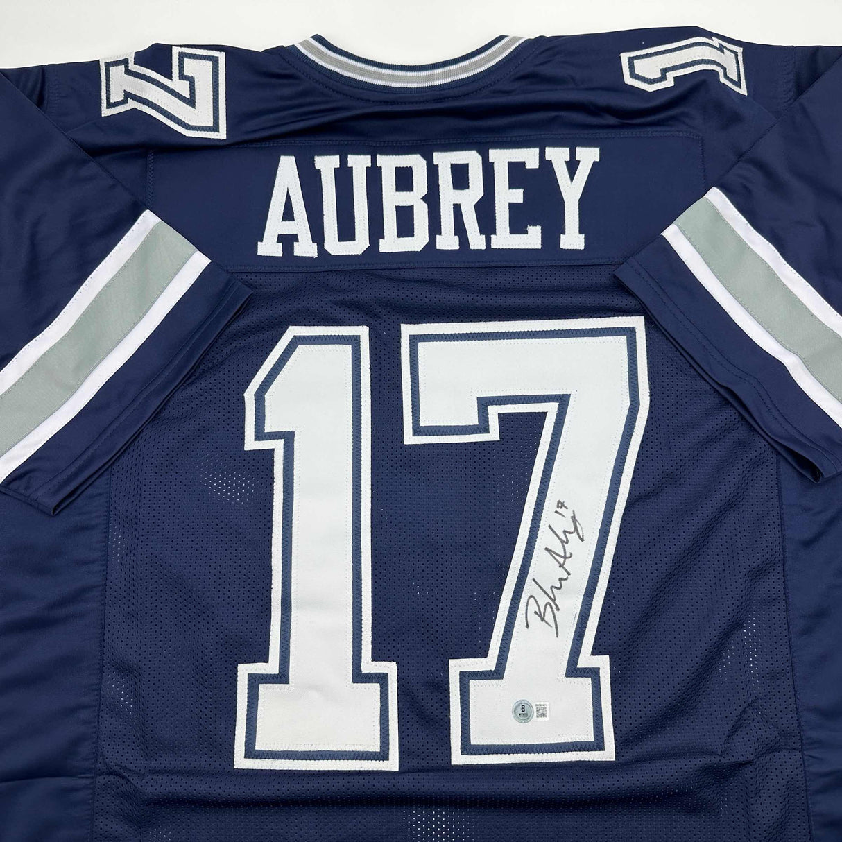 Camiseta de fútbol azul de Dallas de Brandon Aubrey autografiada/firmada Beckett BAS COA