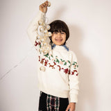 White Christmas Sweater for Kids with Gifts Motiv
