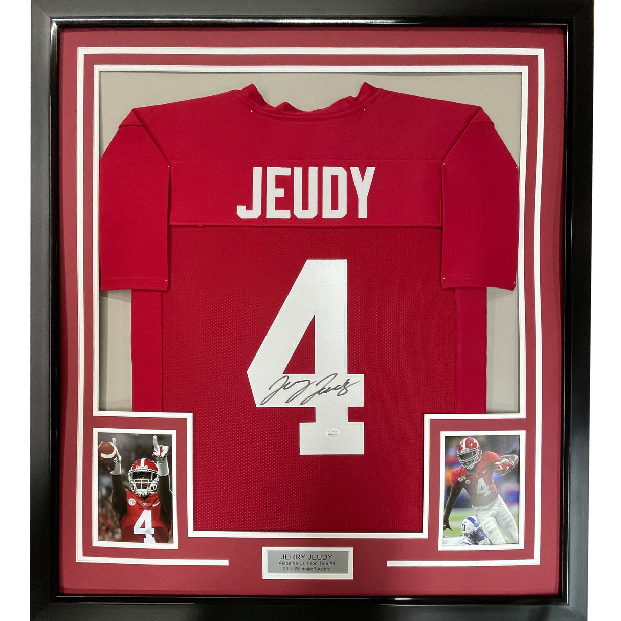 Camiseta de fútbol americano universitario Alabama Red, enmarcada, autografiada y firmada por Jerry Jeudy, 35 x 39, JSA COA