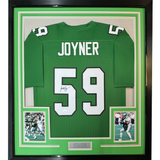 Camiseta de fútbol verde Filadelfia de 35 x 39, enmarcada, autografiada y firmada por Seth Joyner (JSA COA)