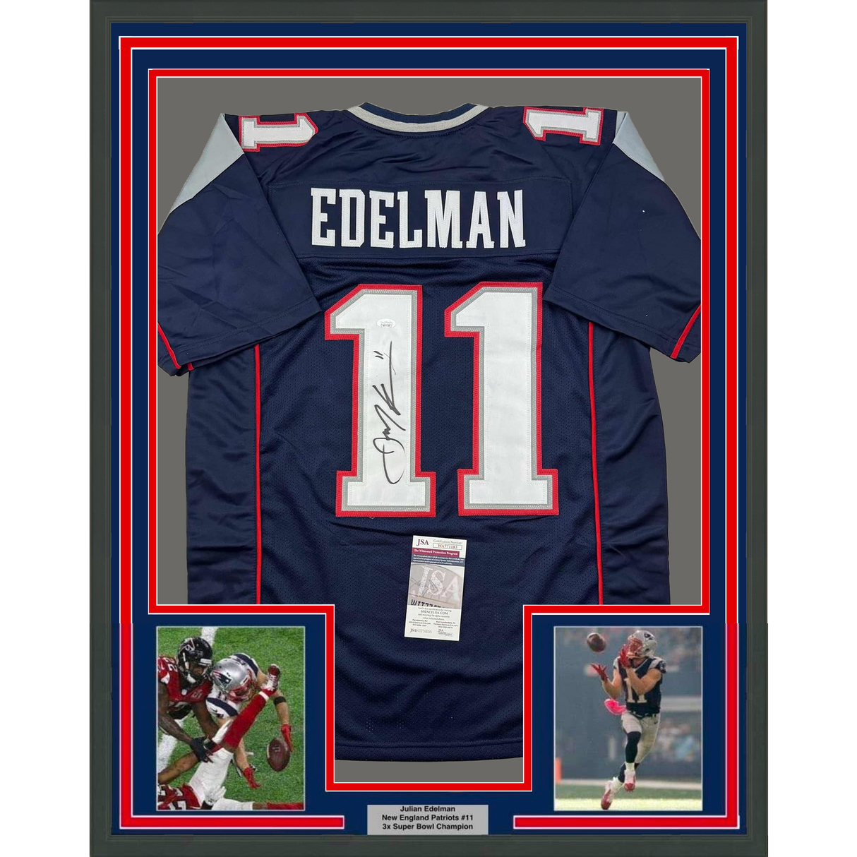 Camiseta de fútbol azul de Nueva Inglaterra enmarcada, autografiada y firmada por Julian Edelman, 35 x 39, JSA COA