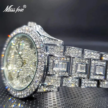 Masculino Diamond Quartz Watches - Lootquake