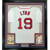 Camiseta de béisbol blanca de Boston, enmarcada, autografiada y firmada por Fred Lynn, 35 x 39, JSA COA
