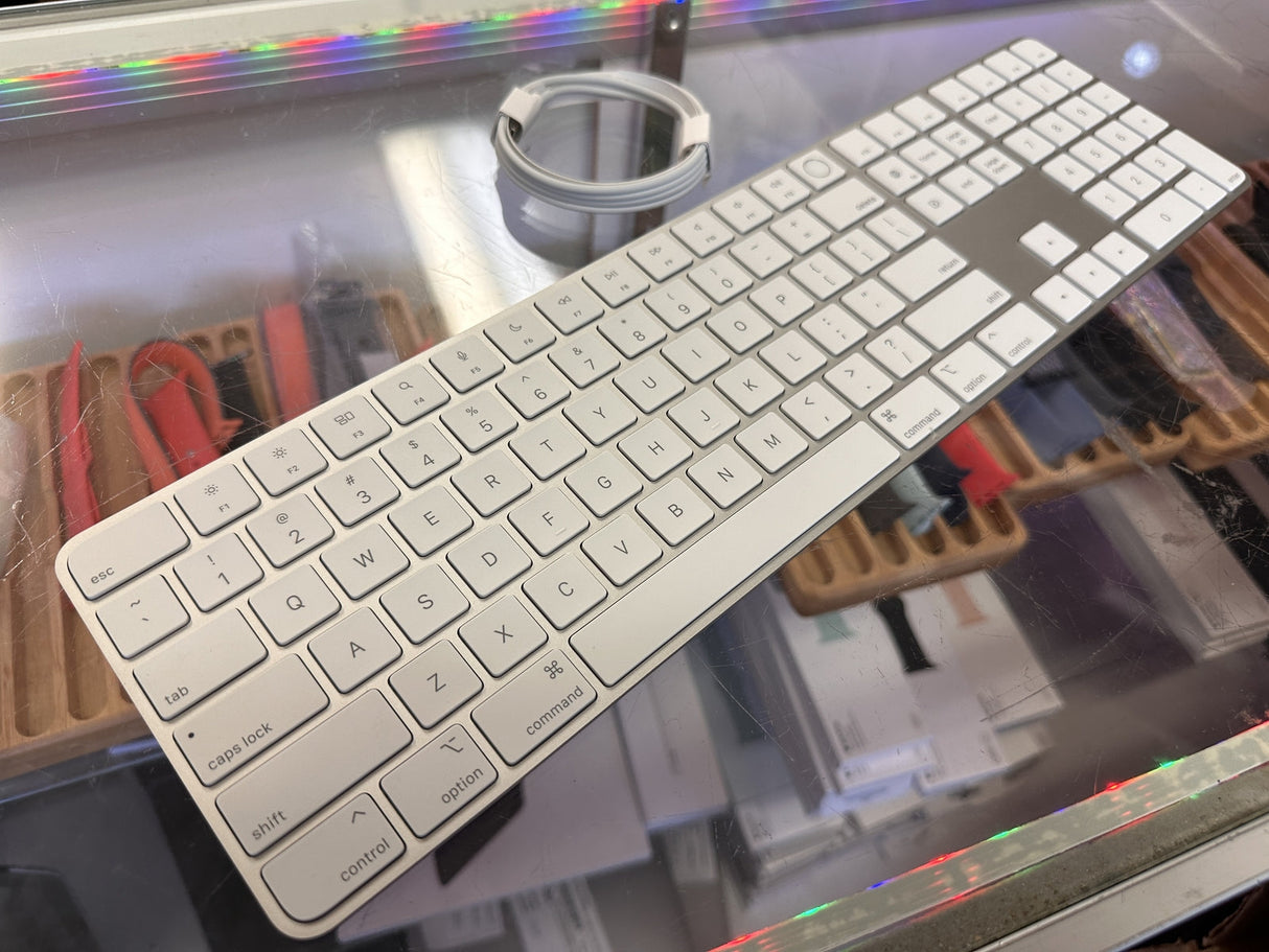 Apple Magic Keyboard with Touch ID & Numeric Keypad – 2nd Gen