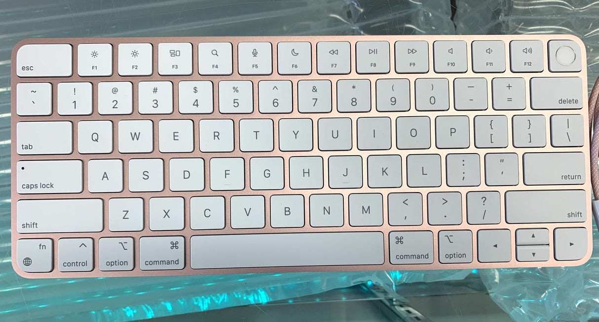 Apple Magic Keyboard (2nd Gen) Touch ID / Pink Compact A2449