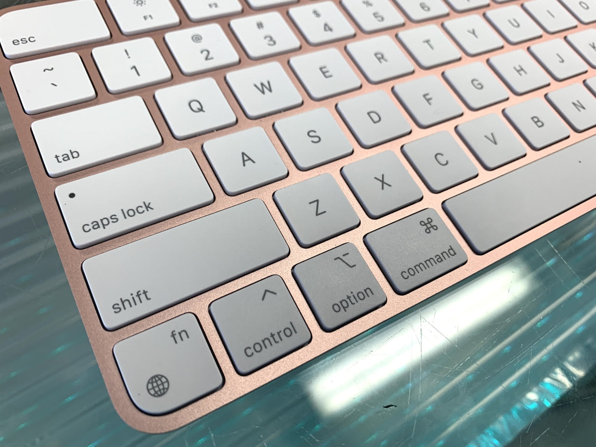 Apple Magic Keyboard (2nd Gen) Touch ID / Pink Compact A2449
