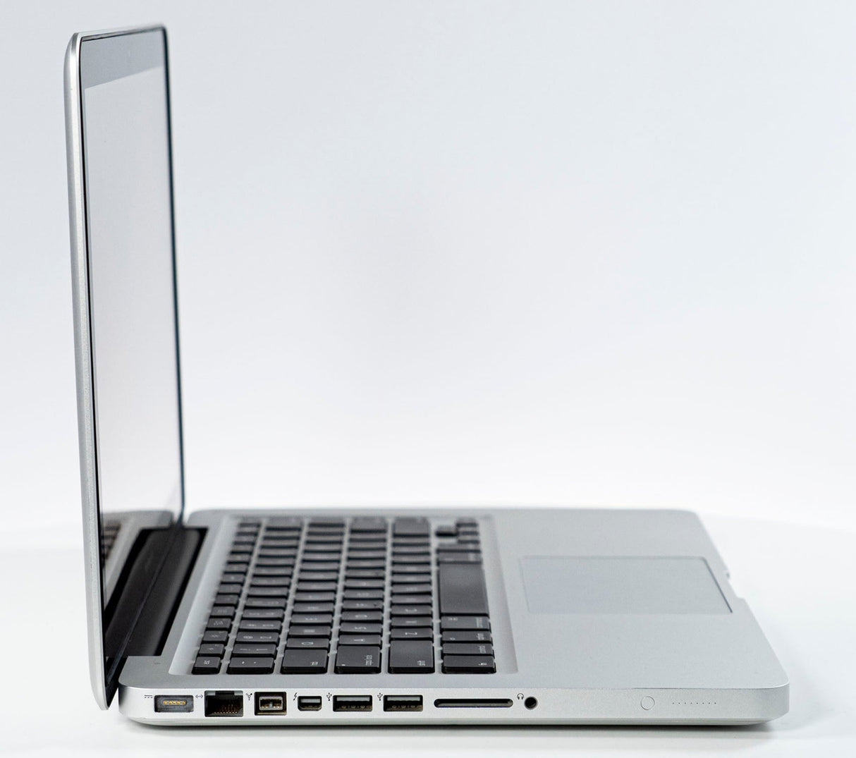 Apple MacBook Pro (13-inch Late 2011) 2.8 GHz i7-2640M 8GB RAM 2TB SSD (Silver)