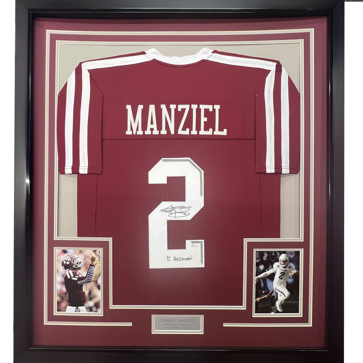 Camiseta de fútbol americano universitario Texas A&amp;M Maroon, enmarcada, autografiada y firmada por Johnny Manziel, número 12 Heisman, 35 x 39, JSA COA