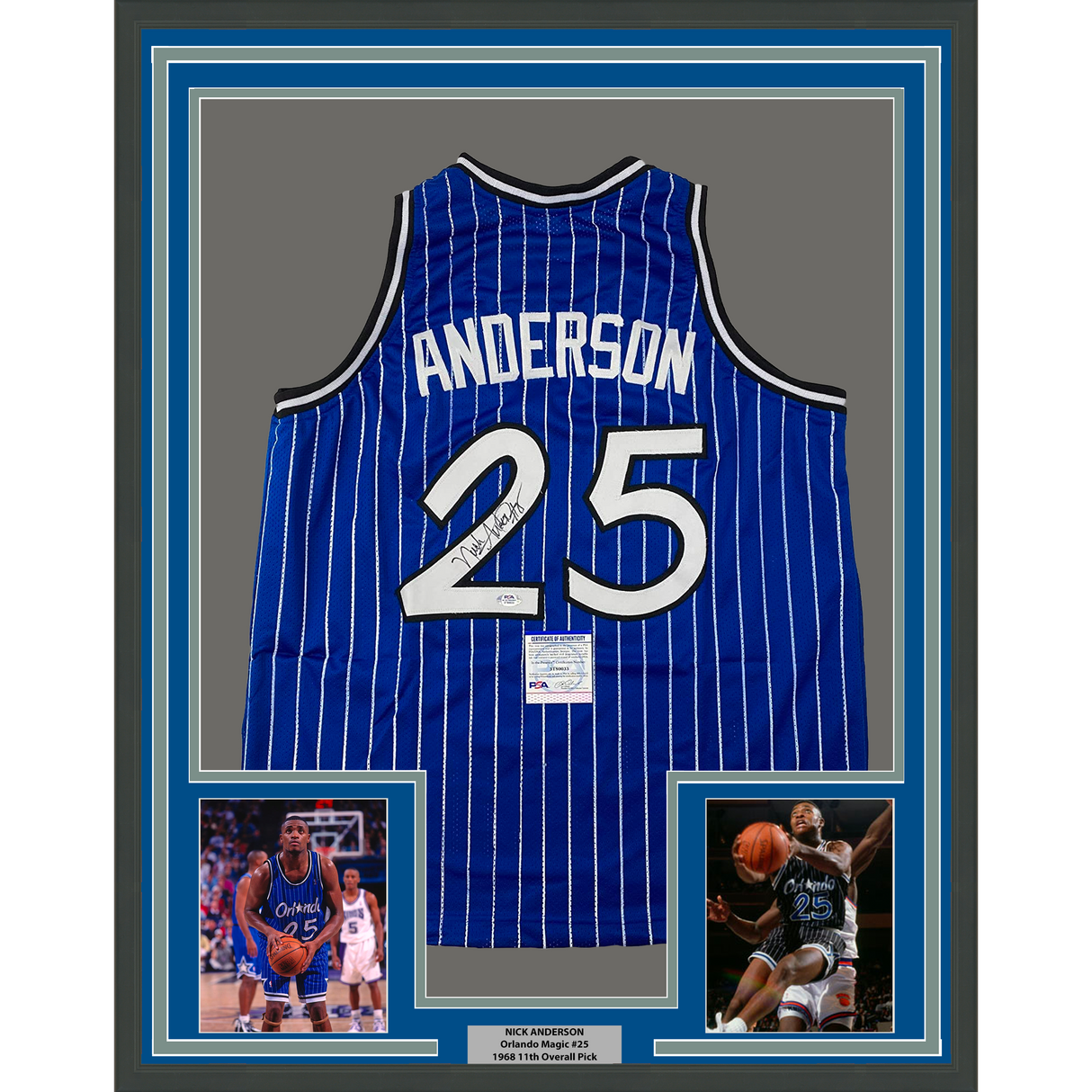 Camiseta de baloncesto de rayas azules de Orlando, enmarcada, autografiada y firmada por Nick Anderson, 35 x 39, certificado de autenticidad (PSA/DNA).