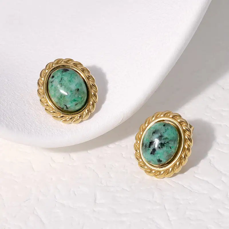 Pendientes de acero inoxidable de temperamento simple con baño de oro de 18 quilates que no se decoloran