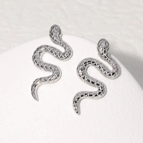 Simple Temperament Stainless Steel Studs 18K Gold Plating Does Not Fade - Lootquake