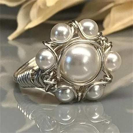 Entry Lux Inlaid Pearl Exquisite Ring - Lootquake