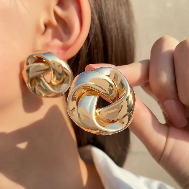 All-match Twisted Alloy Stud Earrings For Women - Lootquake
