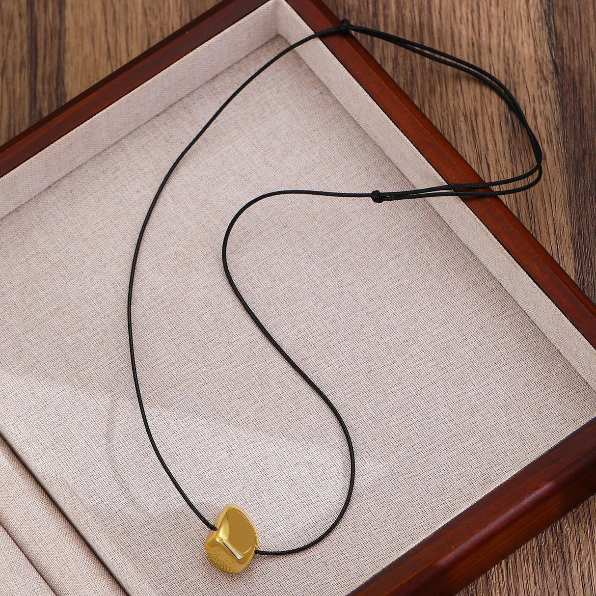 Women's Simple Ball Love Knotted Bracelet Necklace - Lootquake