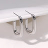 Pendientes de acero inoxidable de temperamento simple con baño de oro de 18 quilates que no se decoloran