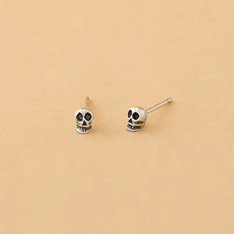 European And American Popular Personalized Ghost Head Gothic Retro Skull Stud Earrings Ornament - Lootquake
