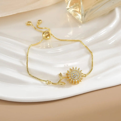 Simple Rotatable Flower Color-preserving Pure Copper Gold-plated Bracelet - Lootquake