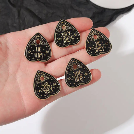 Retro English Letter SHE Cartoon Paint Brooch - Lootquake