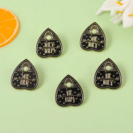 Retro English Letter SHE Cartoon Paint Brooch - Lootquake
