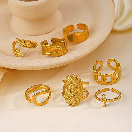 Women's Retro Fashion Stainless Steel Shaped Ring - Lootquake